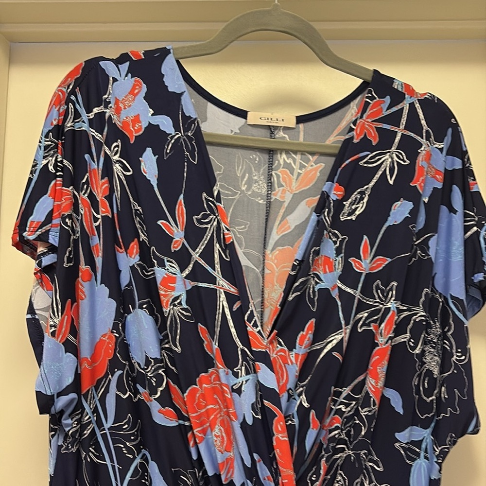 Gilli Full length Flowered dress v-neck cap sleeves - Picture 3 of 5